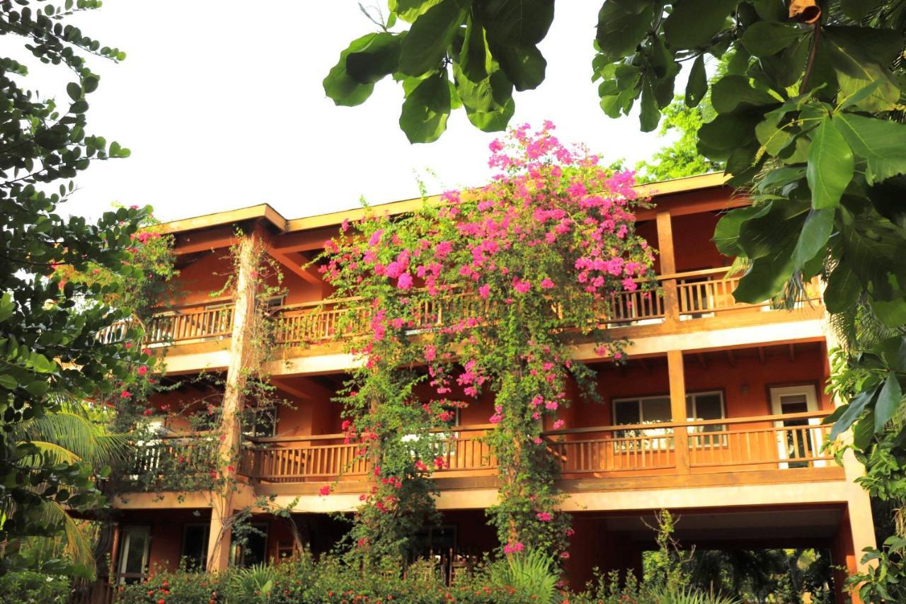 Hotel Posada Seremein Roatan West Bay Exterior foto