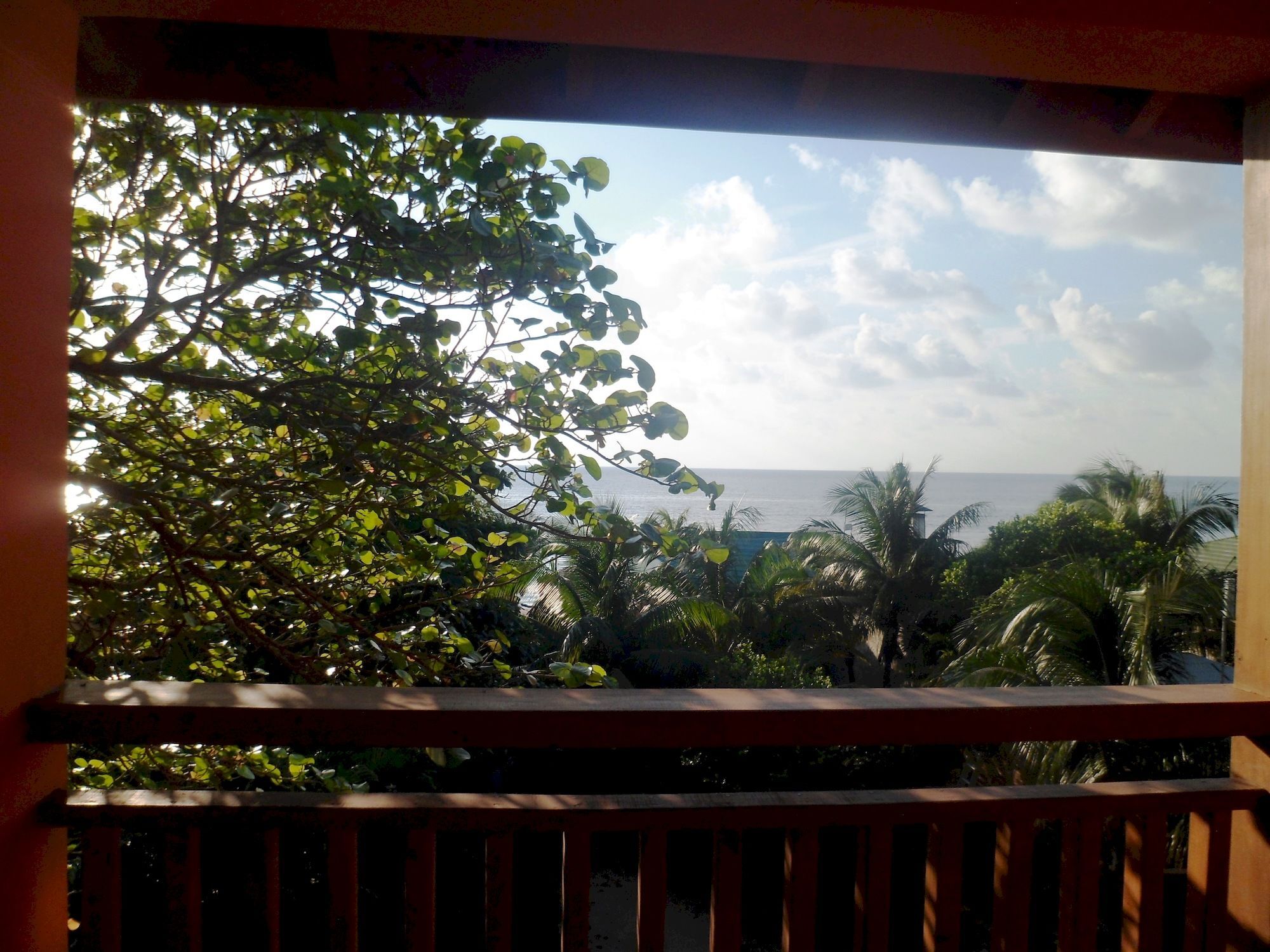 Hotel Posada Seremein Roatan West Bay Exterior foto