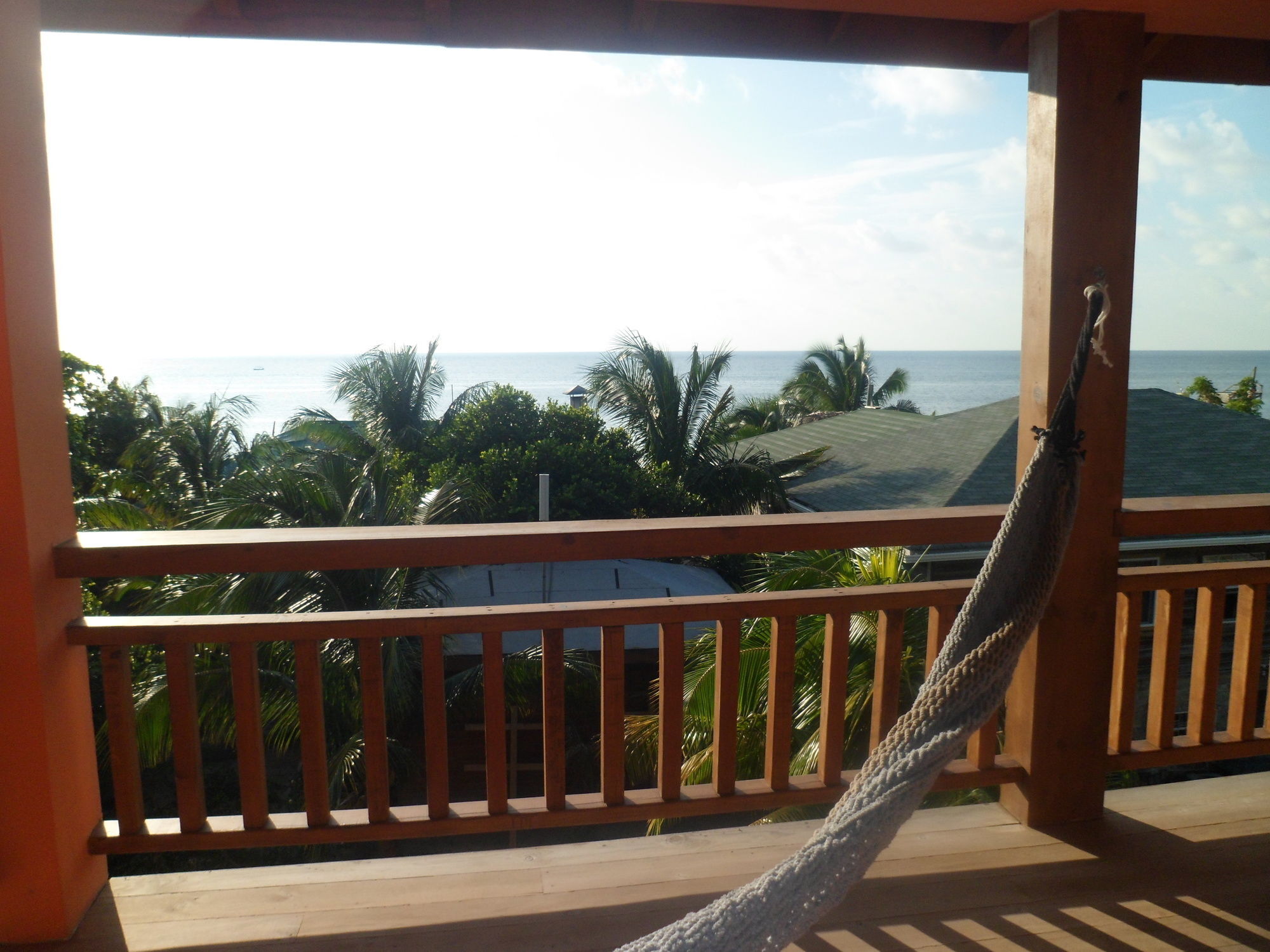 Hotel Posada Seremein Roatan West Bay Exterior foto